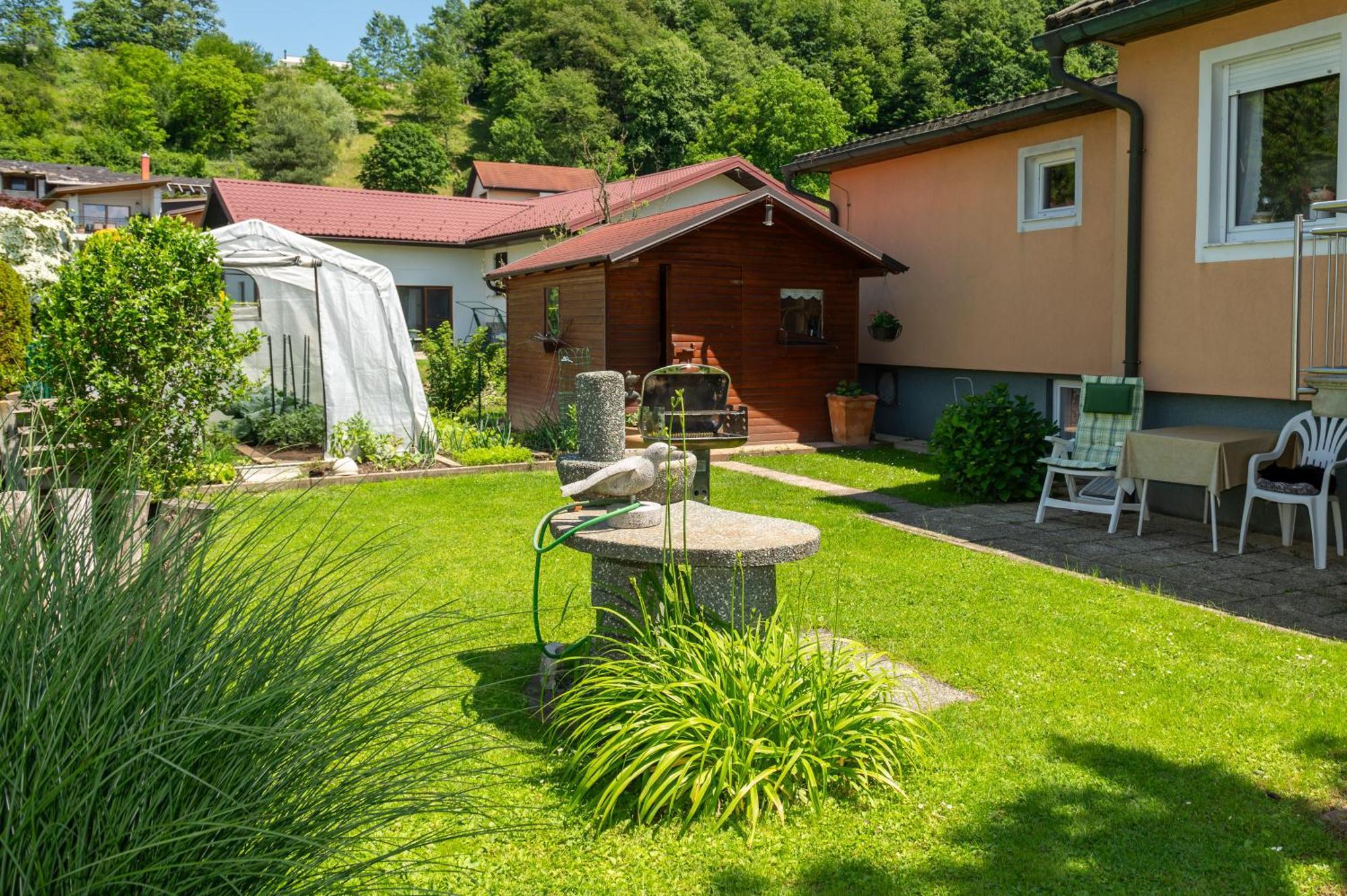 Relax Apartma Peter พทุย ภายนอก รูปภาพ